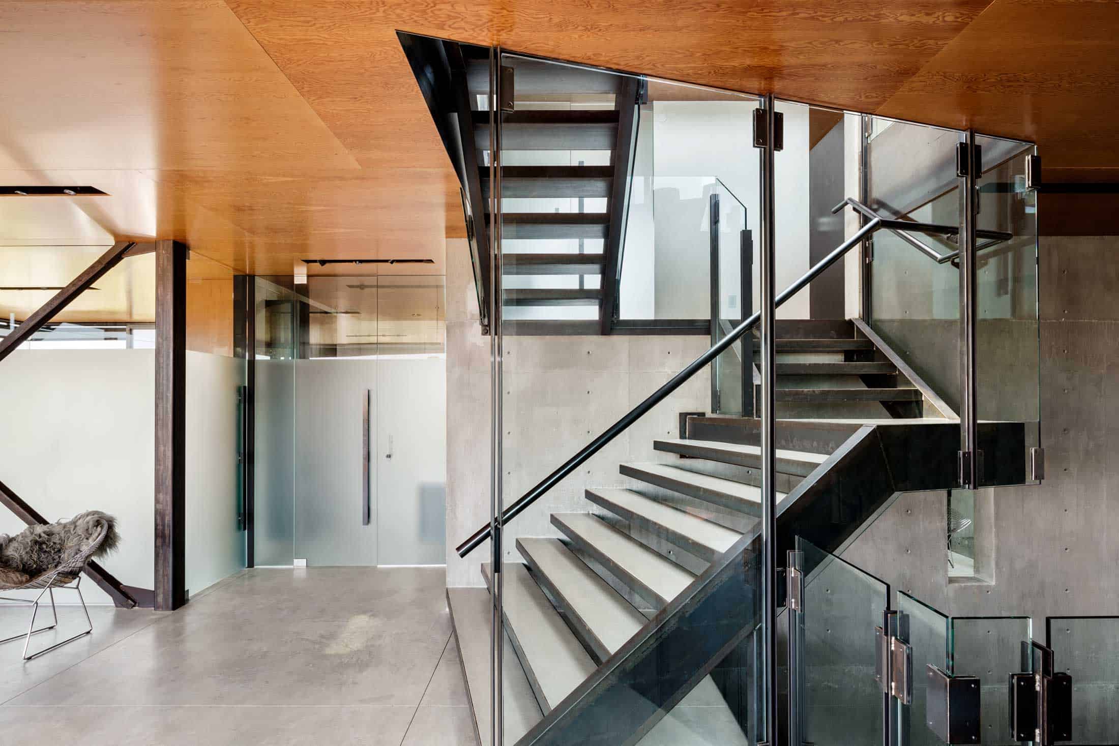 modern-architecture-residential-stairwell-concrete-california-shubindonaldson-skyline-1